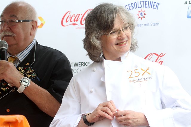 Oberbürgermeisterin Dr. Ottilie Scholz empfing die Gastronomen zum Auftakt von Bochum kulinarisch. Foto: Molatta