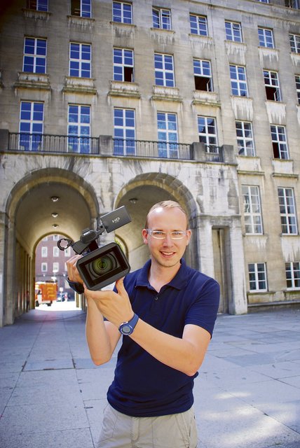 Lutz Leitmann dreht den neuen Stadtfilm. Foto: Gerhäußer