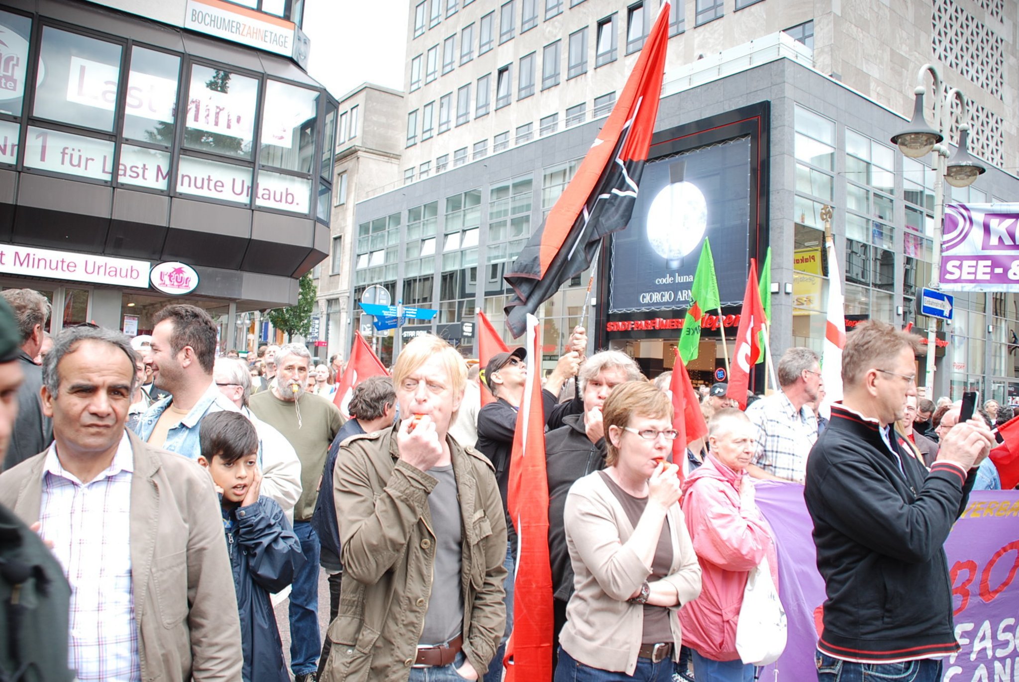 Bochum wehrt sich, ist bunt Bündnis gegen Rechts will NPD ...