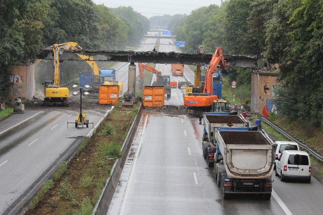 Brücke der ehmaligen Amalia-Bahn.