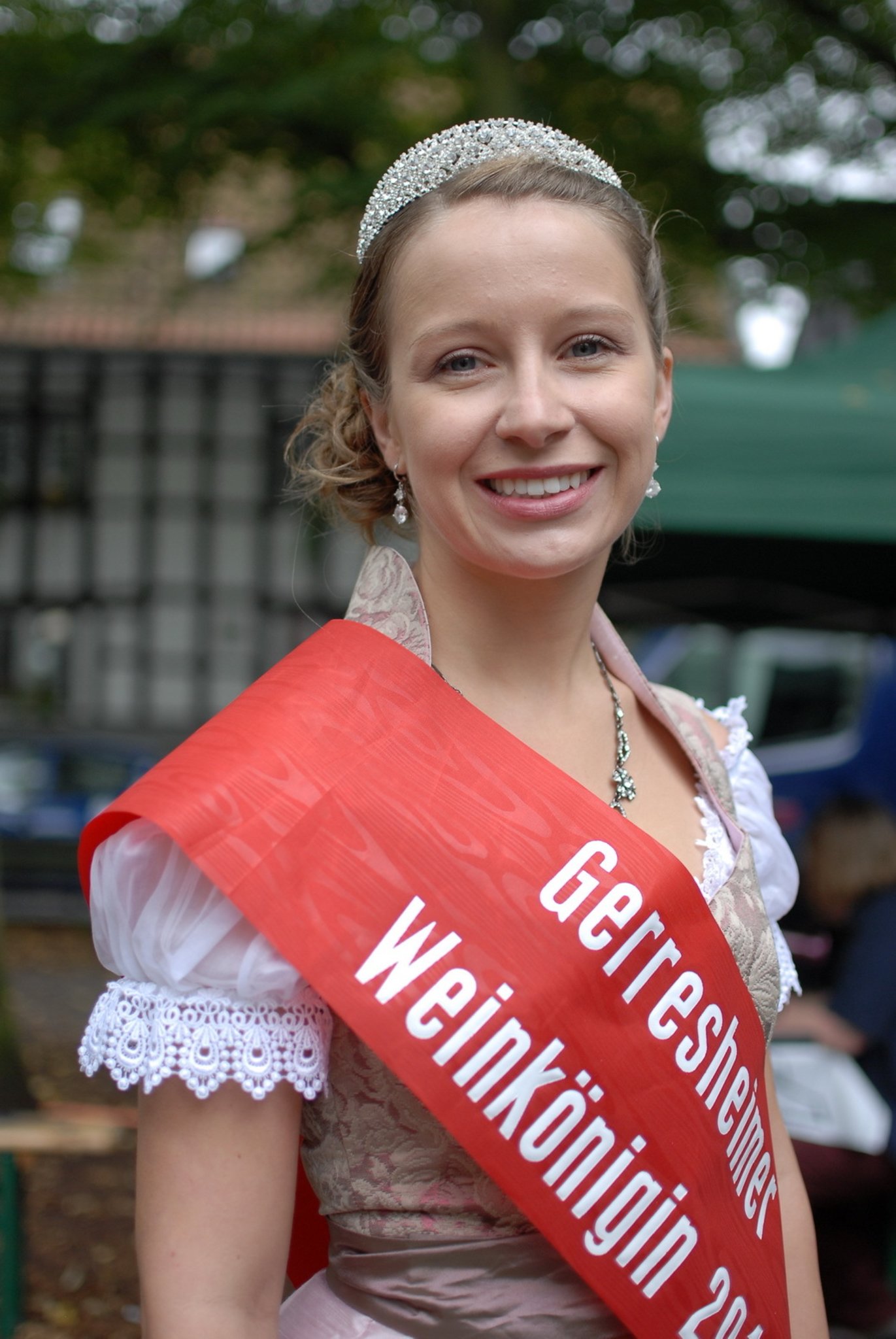Düsseldorfs Weinkönigin Isabella I. Düsseldorf