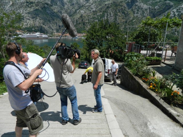 Hundefänger Ali Ljajic führte die Reporter herum