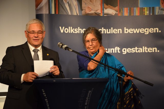 Integrationspreis für Saraswati AlbanoMüller Schwelm