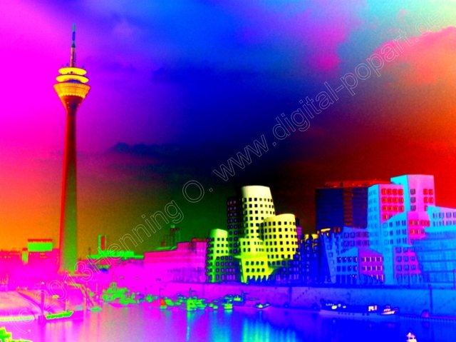 "Düsseldorfneon I"
Photopainting 2013 Henning O.
Tinte Gicléedruck auf Leinwand Keilrahmen
Unikat/Signiert 70cm x 100cm