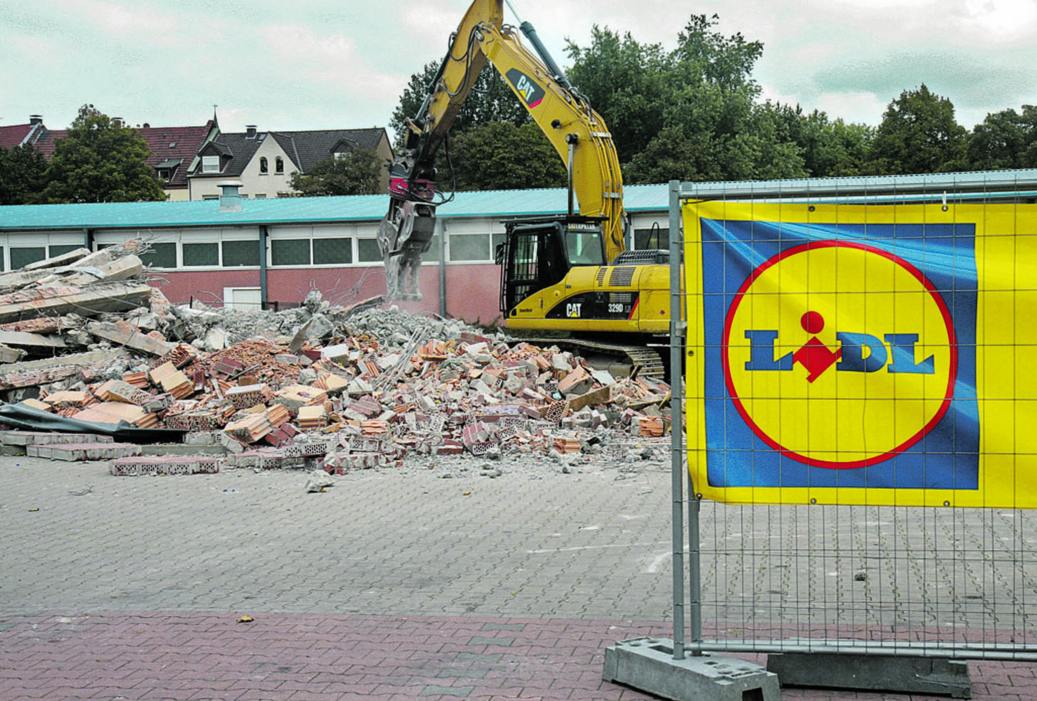 Abgebrannter LidlMarkt Wiedereröffnung Anfang 2014 Herne