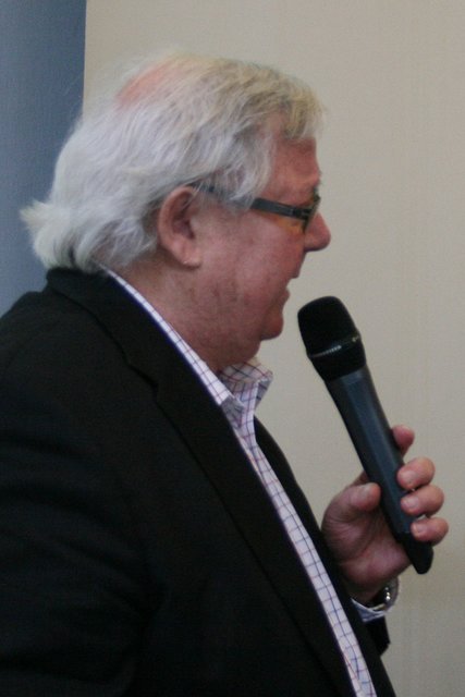 Bodo Kleineidam berichtete über das
Netzwerk für Senior-Internet-Initiativen BW e.V. in Baden Württemberg