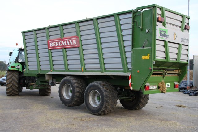 das Beinchen hoch....