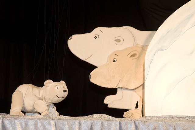 Lars, der kleine Eisbär
