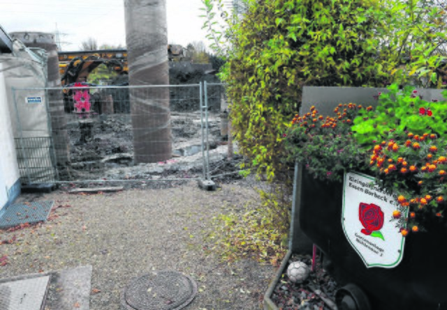 Für die Bauarbeiten in der Mühlenaue mussten drei Kleingärten weichen. | Foto: Winkler