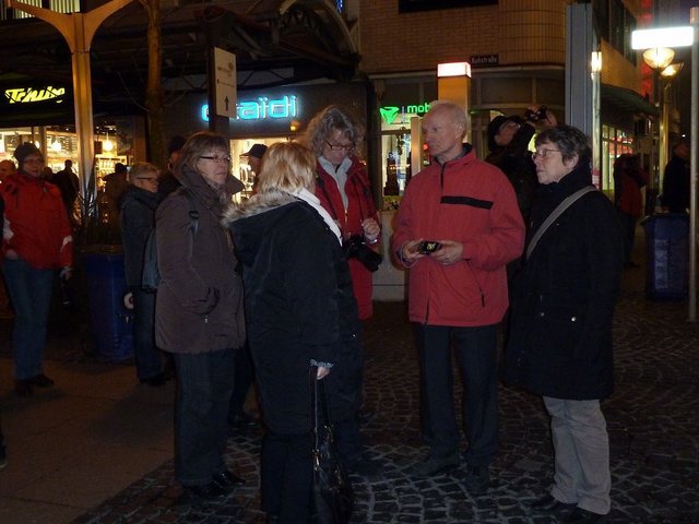 "Wir haben uns entschieden, WIR bleiben auf jeden Fall unten!!!" (Angsthasen!!!)