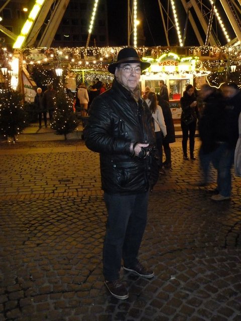 .....und Jürgen kurze Zeit später erleichtert, als er wieder festen Boden unter den Füssen hatte!