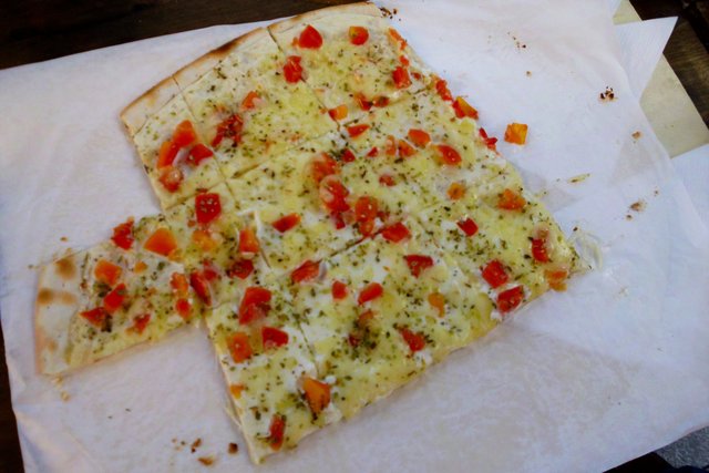 Flammkuchen in Duisburg... nicht schlecht, aber mit ÜBER 7€uro VIEL ZU TEUER!!!