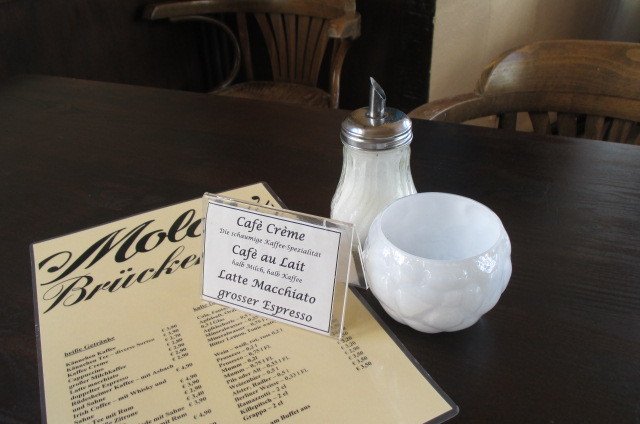 Eine kleine genußvolle Pause... ein Stück Sahnekuchen für ZWEI Seelen´...