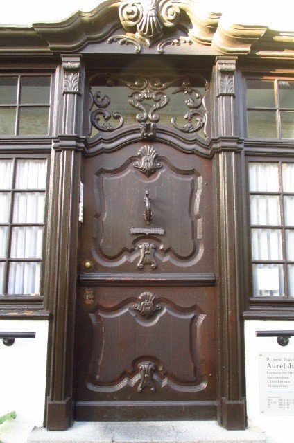 Eine Tür, die einlädt...schön!