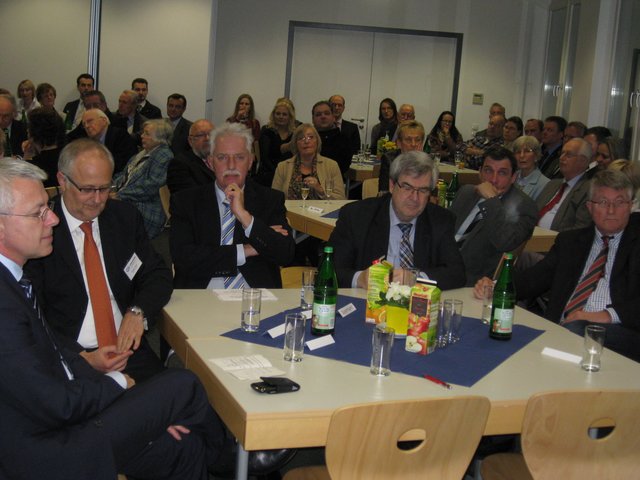 Unter den zahlreichen Gästen waren auch Vertreter aus Politik und Öffentlichkeit.