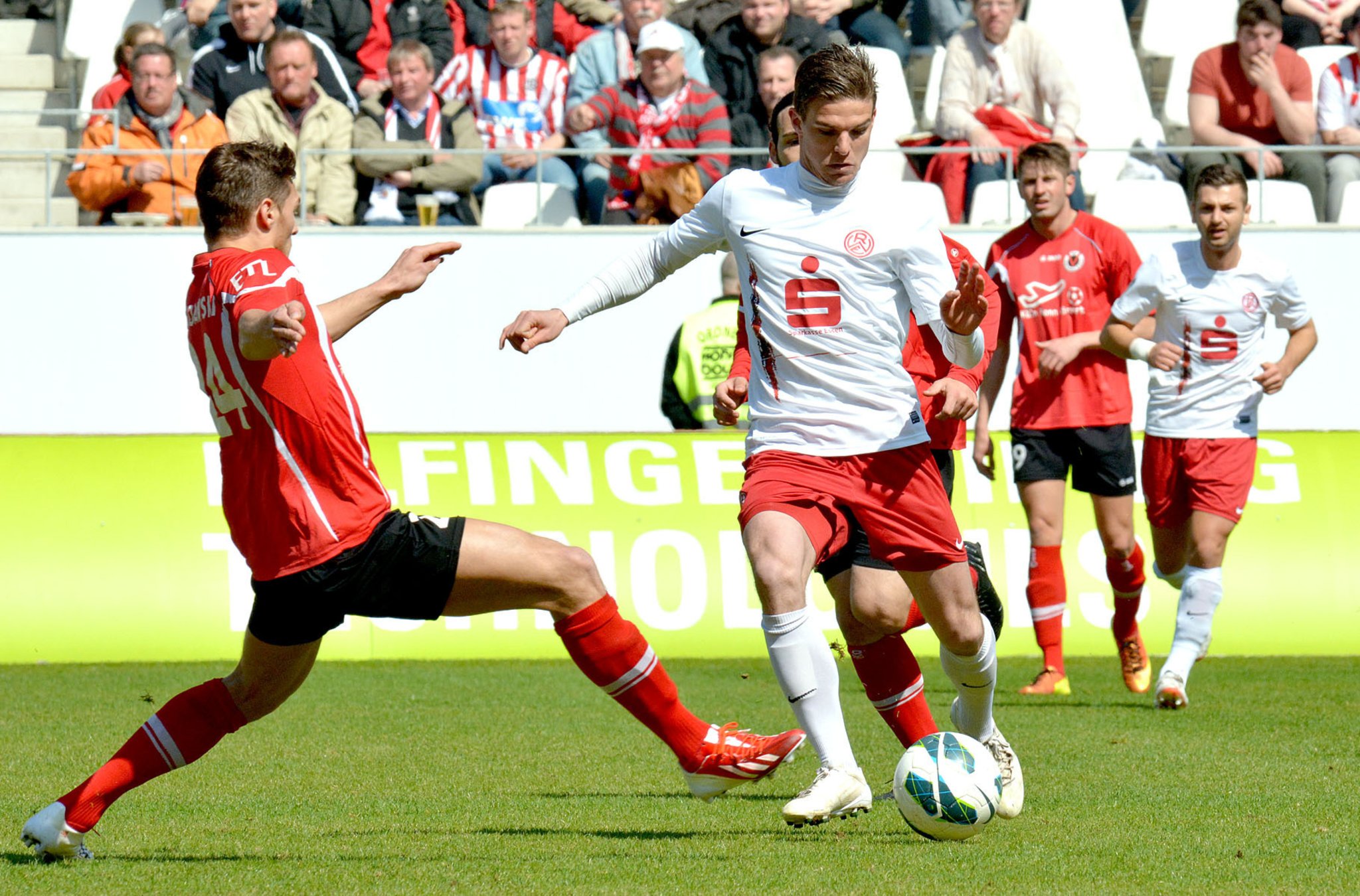 Rot-Weiss Essen startet mit Nachholspiel gegen Viktoria Köln in die ...