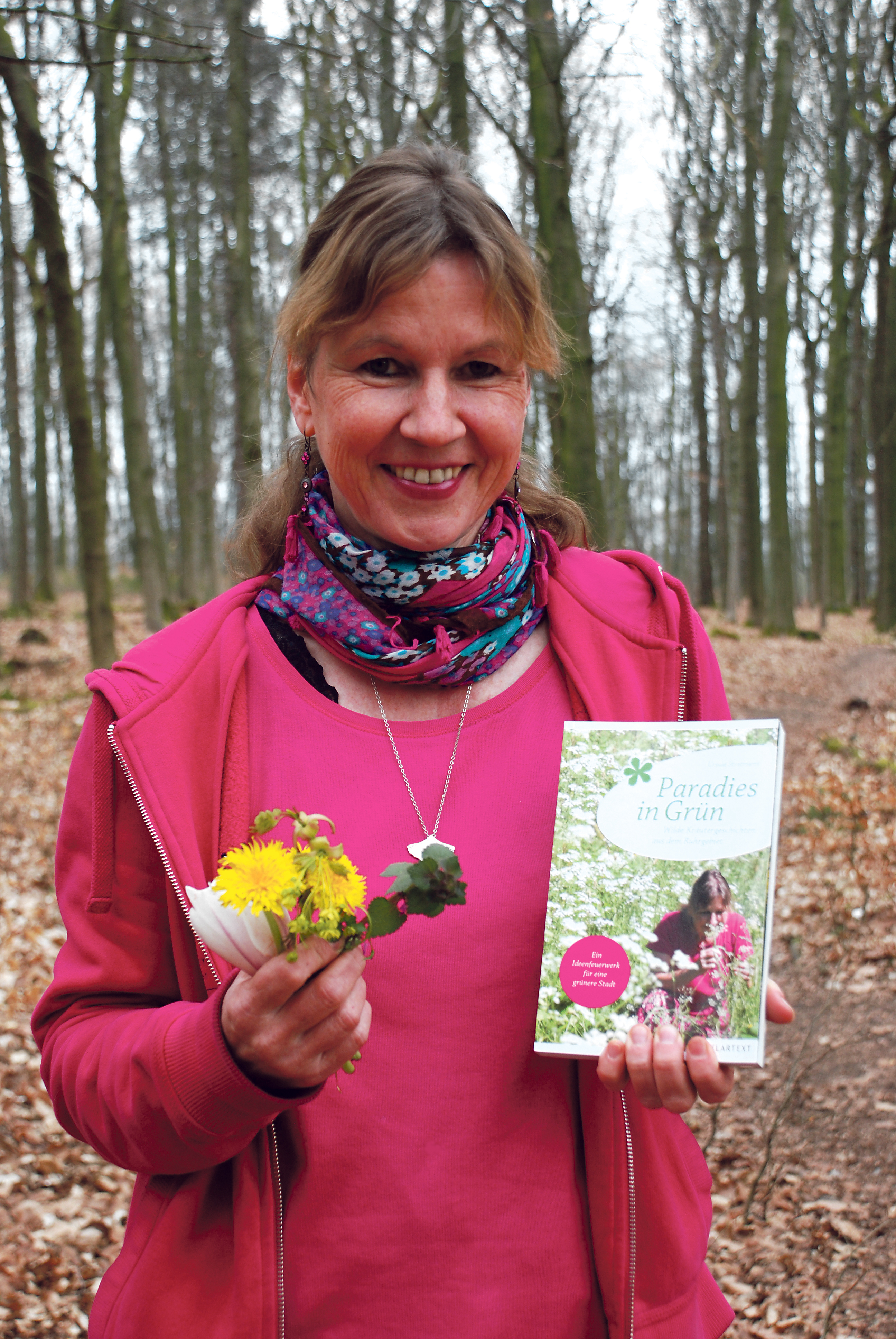 Ursula Stratmann weiß, wo die leckersten und wirksamsten Kräuter wachsen. Zu erleben zum Beispiel am Samstag, 29. März, im Rahmen eines Workshops im Hotel Diekmanns an der Wittbräucker Straße.