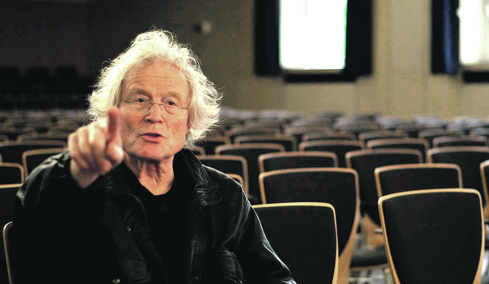 Filmszene mit Tilman Röhrig im Werdener Gymnasium.