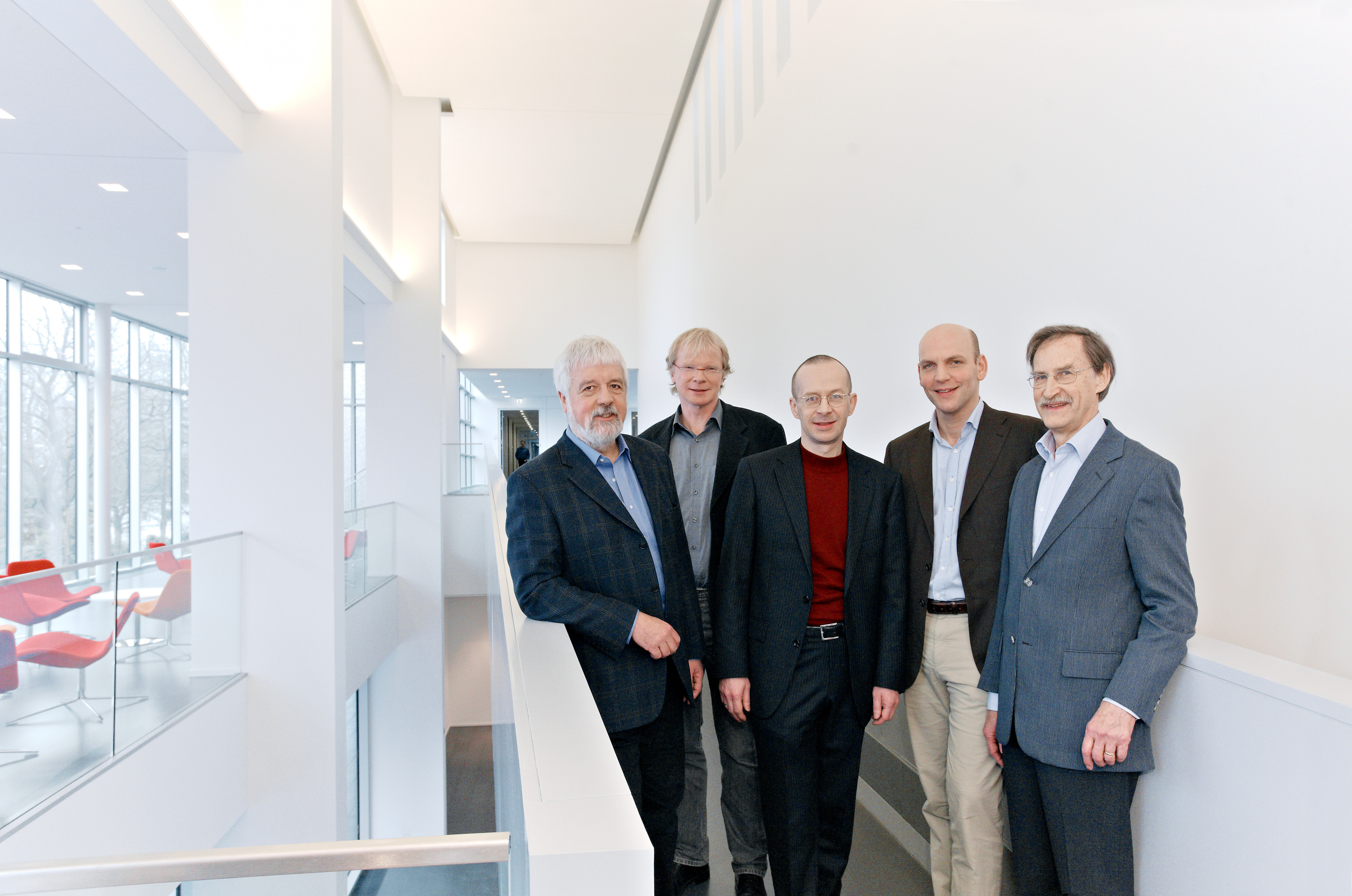 Die fünf Direktoren des Max-Planck-Institutes (vl.l): Walter Thiel, Ferdi Schüth, Alois Fürstner, Benjamin List und Manfred Reetz (Emeritus).