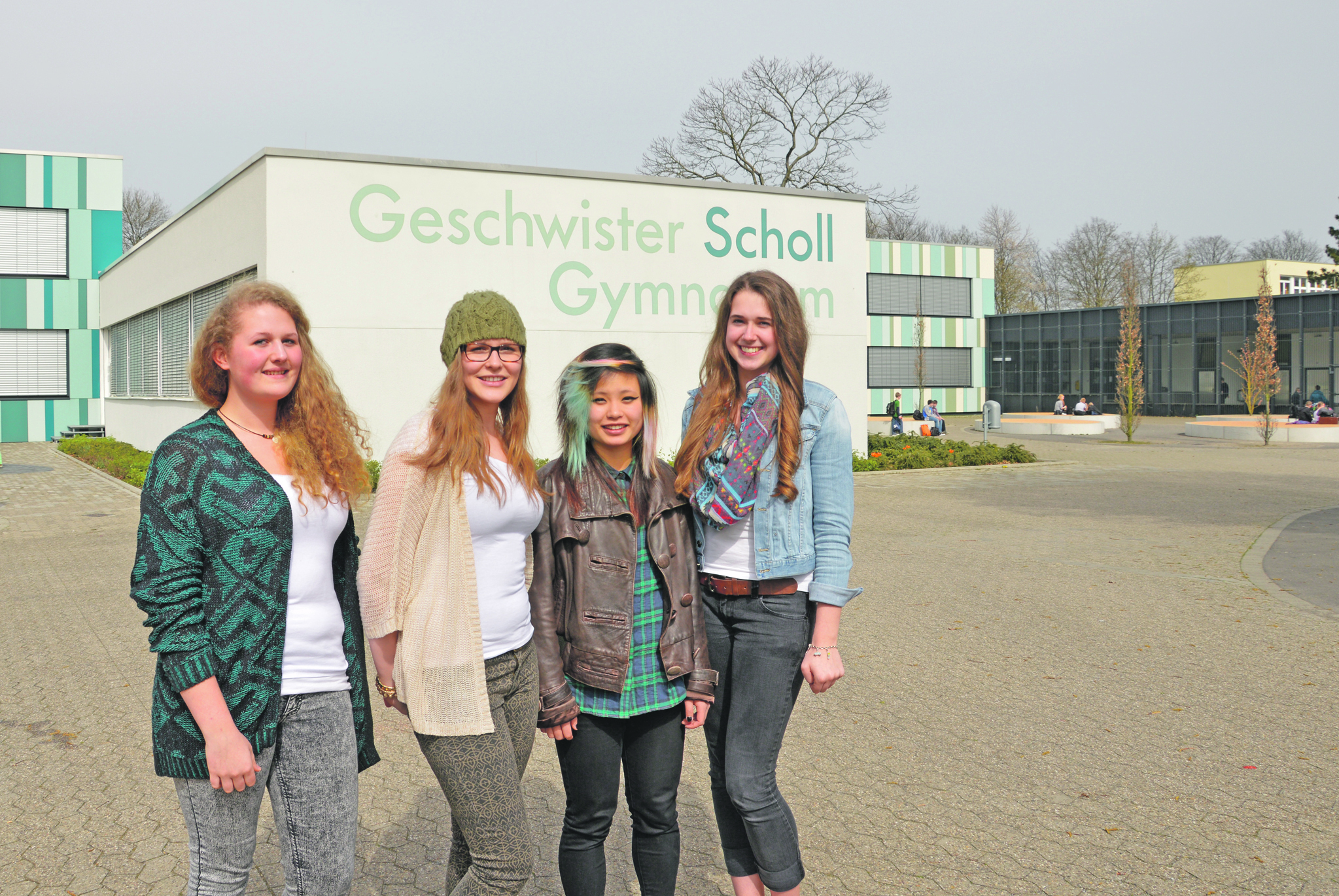 Nur noch sieben Tage: Dann ist für die Abiturienten des Geschwister-Scholl-Gymnasiums der reguläre Schulbetrieb vorbei und die Abiturprüfungen werden geschrieben, ein Countdown im Foyer zeigt es an. Fotos: Menke