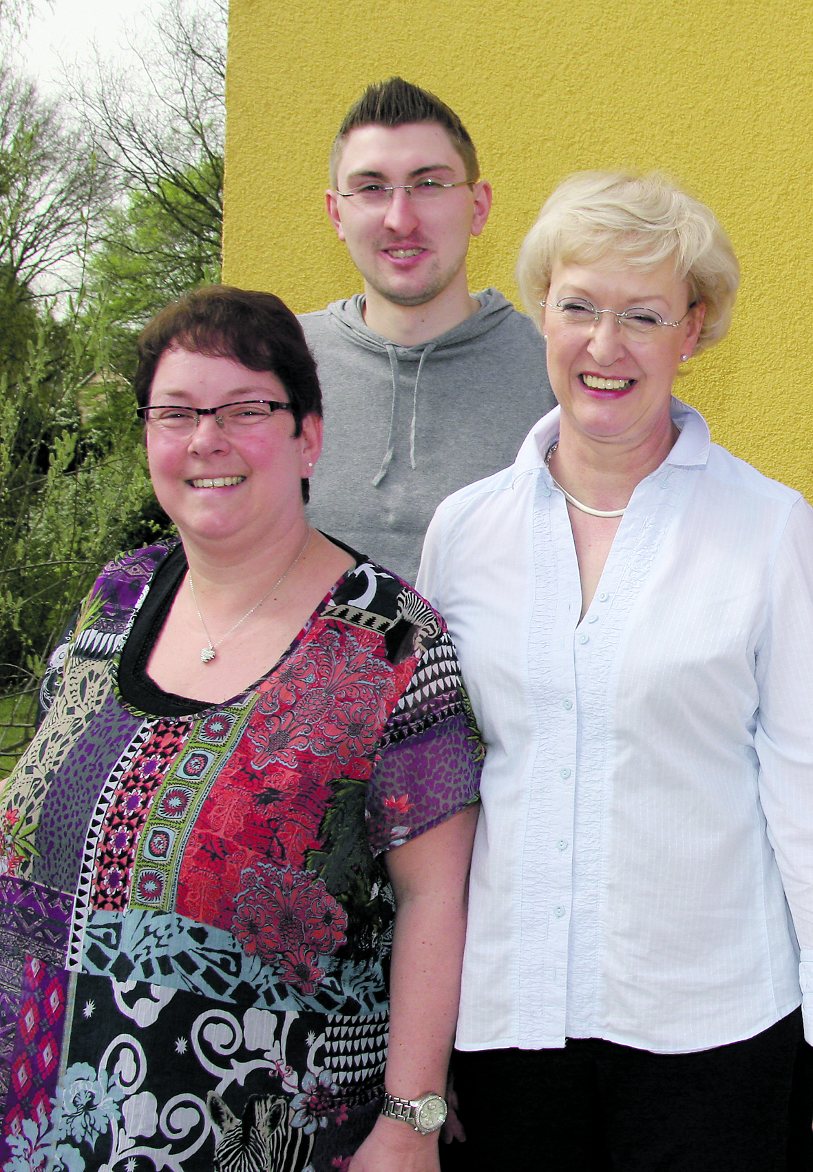 Ansprechpartner in der Not bei der Schuldnerberatung (v. li.): Andrea Leyk, Maurice Könker und Susanne Wolf. Foto: A. thiele
