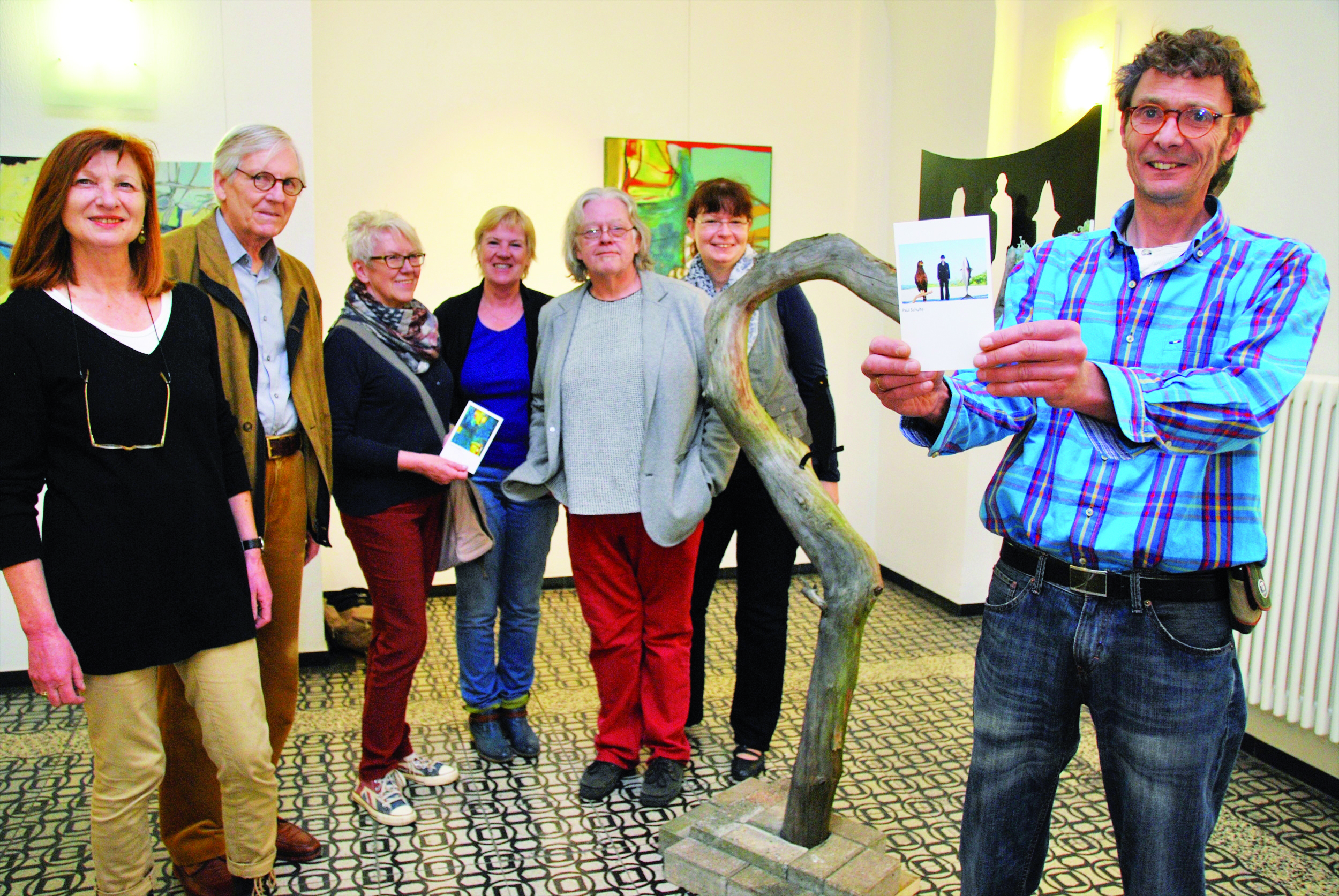 Noch bis Ende Mai zeigen 24 Mitglieder des Künstlerbundes in der Städtischen Galerie, was ihnen zu den Arbeiten ihrer Kollegen eingefallen ist.
