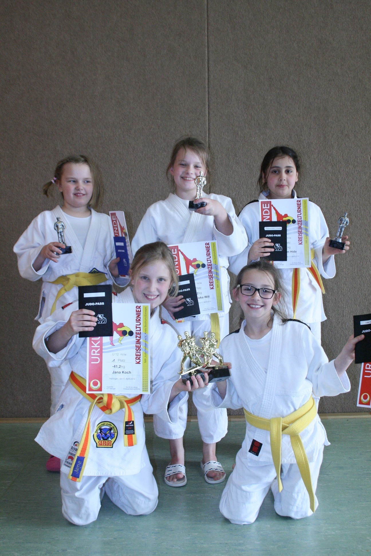 Hanna, Franziska, Tasnim, Jana und Lejla