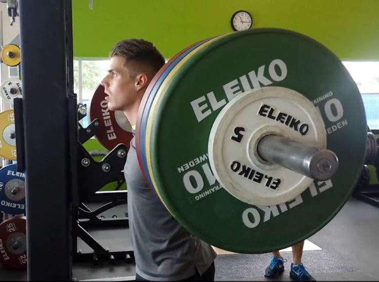 Sprinter Julian Reus beim Krafttraining in den USA.