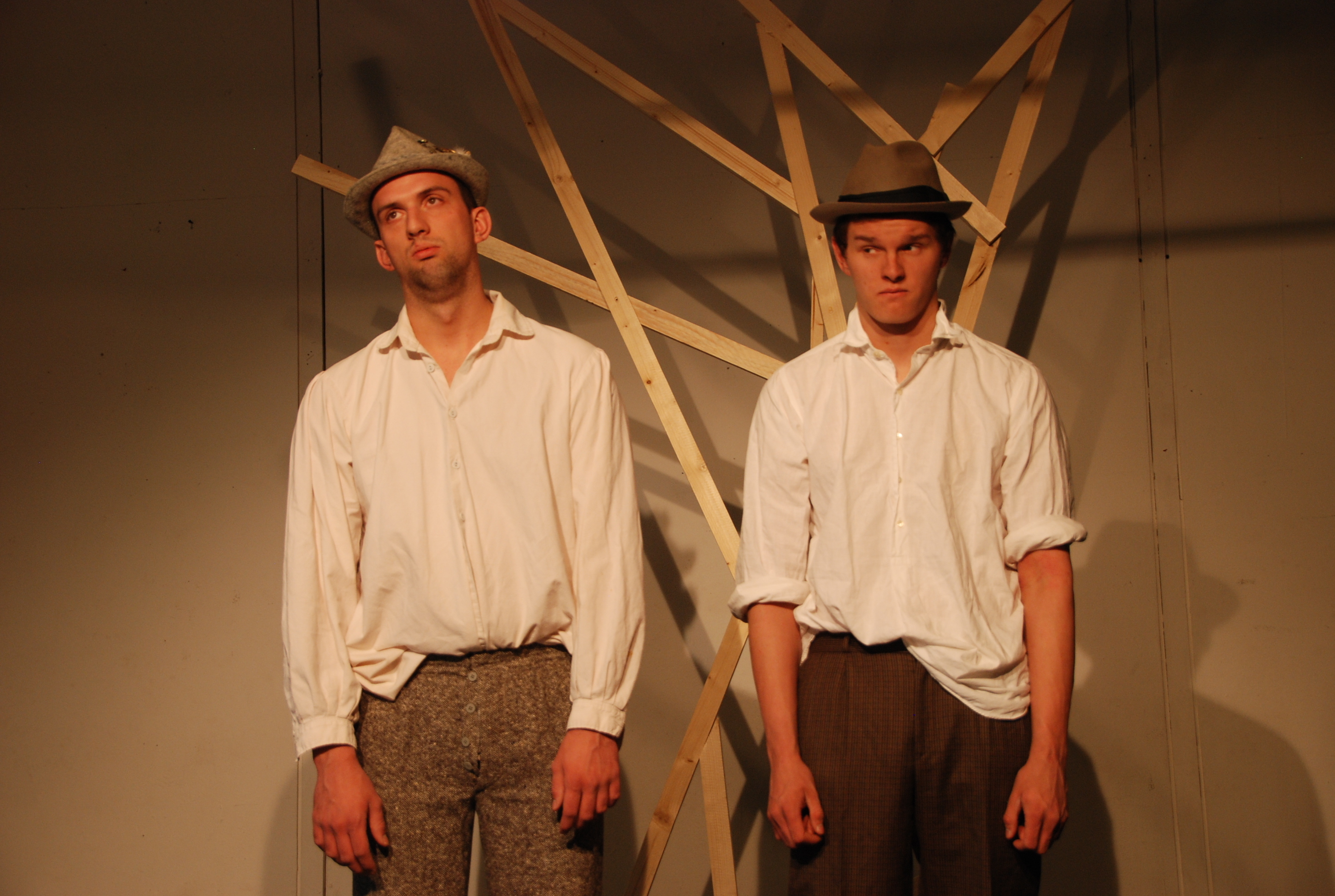 Wladimir und Estragon warten auf Godot