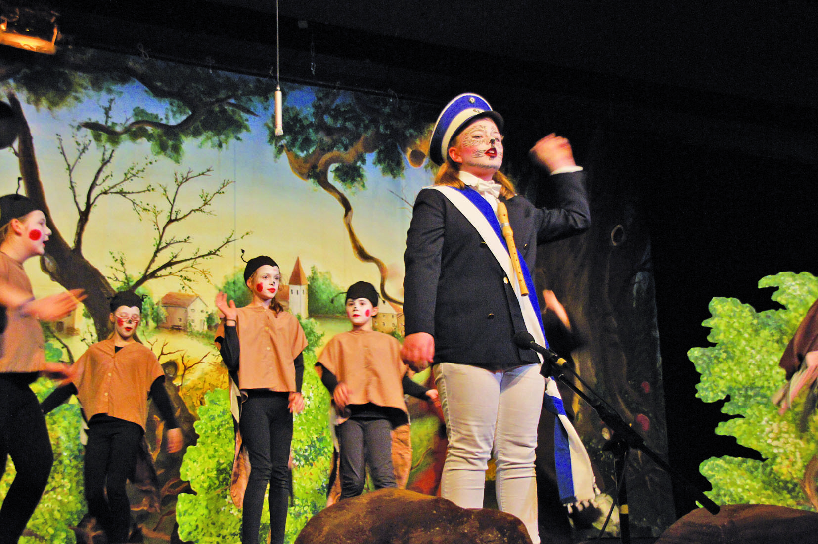 Pädagogisch wertvoll und zugleich eine Liebeserklärung an Bochum ist das Schauspiel der Maischützenschule.