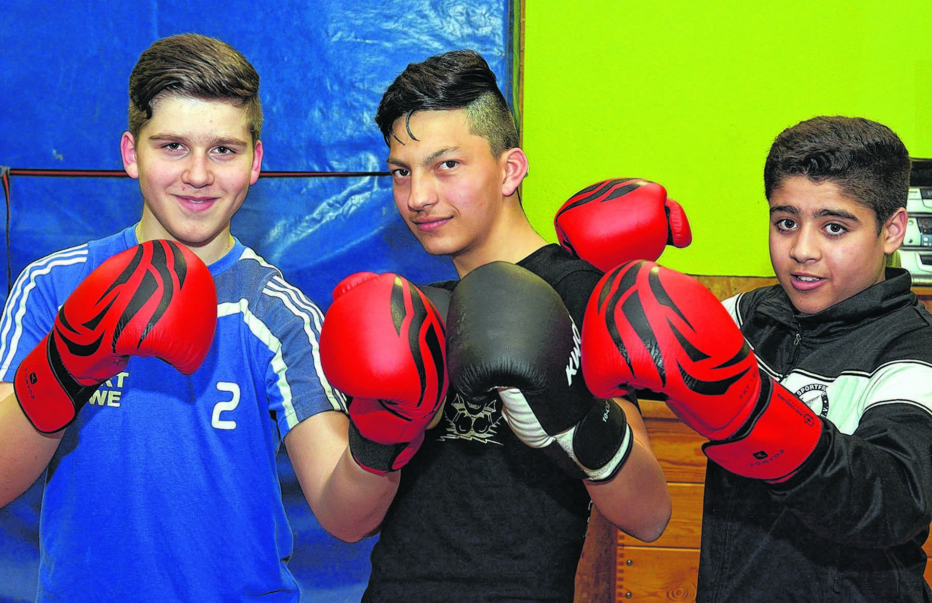 Das Boxtraining stärkt den Umgang untereinander und lehrt Regeln einzuhalten.