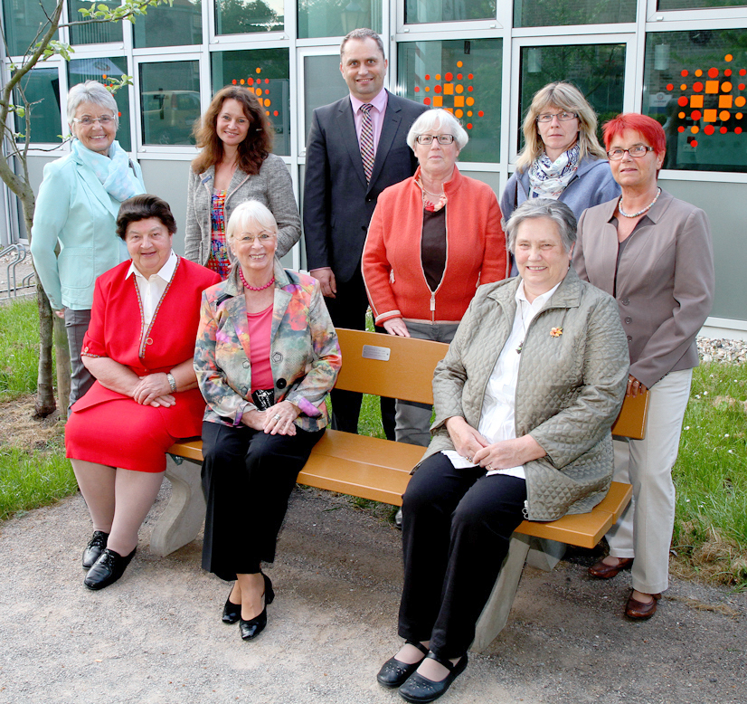 v. l. stehend: Elisabeth Vogel, Astrid Biesemann, Ansgar Boßmann, Ulla van Haaren, Christel Schneppenhorst - Berns, Irene Märker. sitzendend: Berni Schneppenhorst, Margitte Nuy, Irmgard Seegers