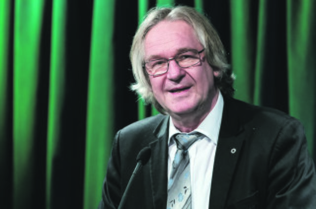 Stadtrat Dr. Manfred Beck sieht akute Probleme in den Grundschulen. Foto: Gerd Kaemper