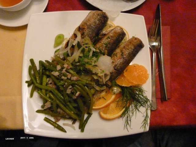 ...ganz ganz lecker ist an der SEE immer ein FISCHgericht... an dieses hier erinnere ich mich noch sehr gut...auch wenn es Jahre her ist...