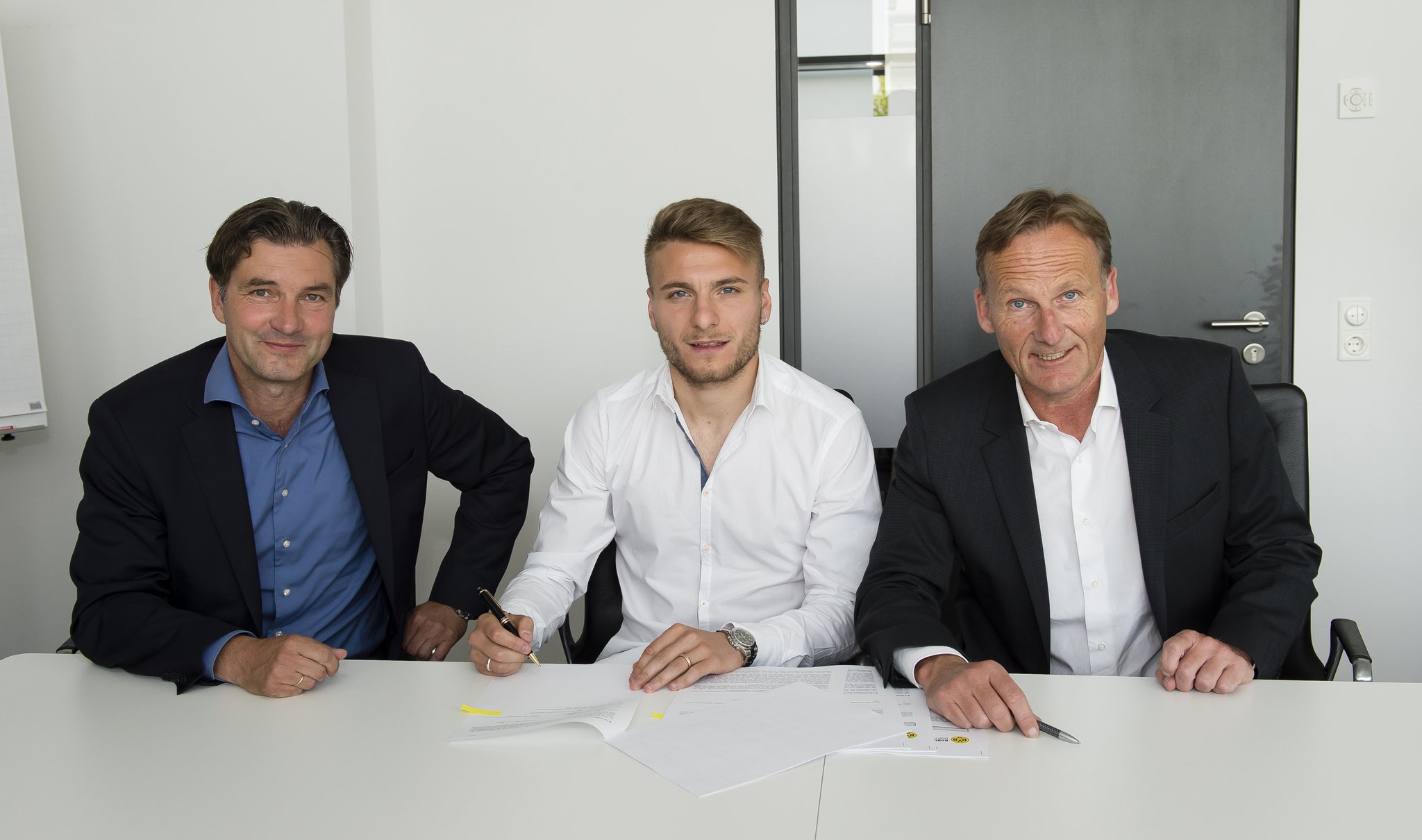 Ciro Immobile St rmt F r Borussia Dortmund West