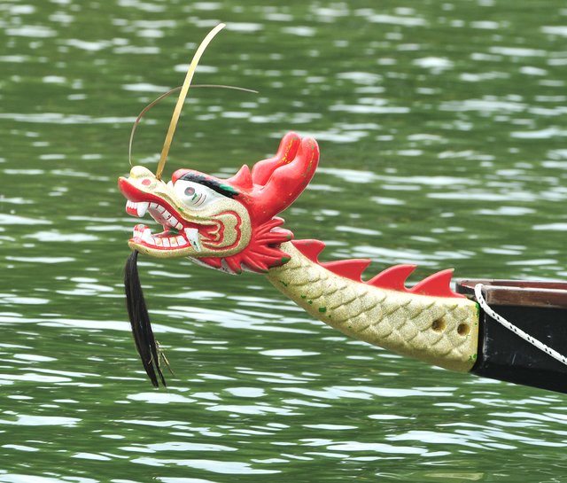 14. Day of Dragons im Dattelner Hafenbecken. Foto: Krusebild