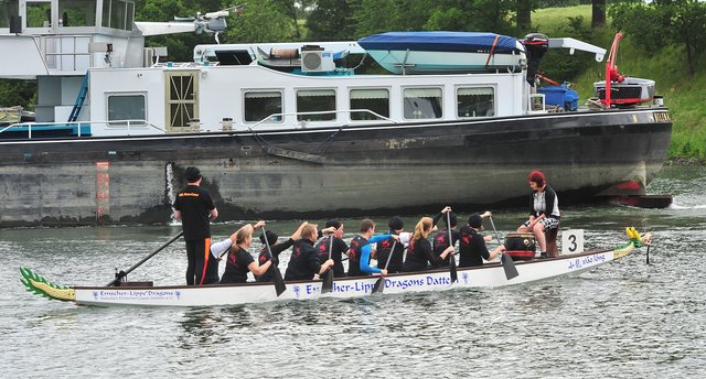 14. Day of Dragons im Dattelner Hafenbecken. Foto: Krusebild