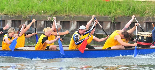 14. Day of Dragons im Dattelner Hafenbecken. Foto: Krusebild