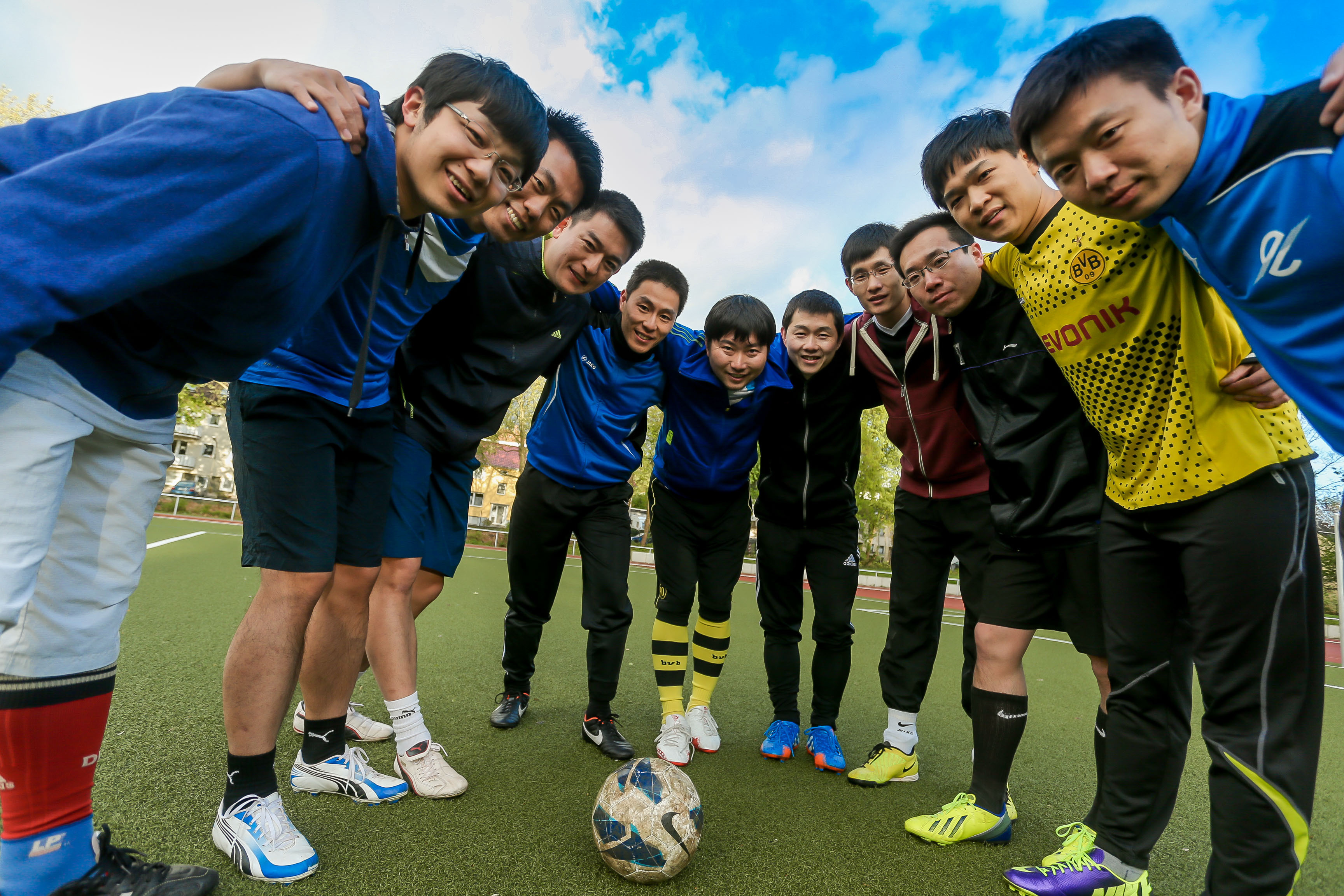 Eine rein chinesische Mannschaft, die bald in der Kreisliga C spielen wird, kann der SC Dorstfeld vorweisen.