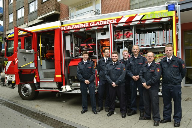 Bonus-Foto für viele Stunden Knochenarbeit nach der Sturmkatastrophe, Freiwillige Feuerwehr: Ein sehr wichtiges Kettenglied in der Netzwerkreihe der freiwilligen Arbeit. Foto: Kariger