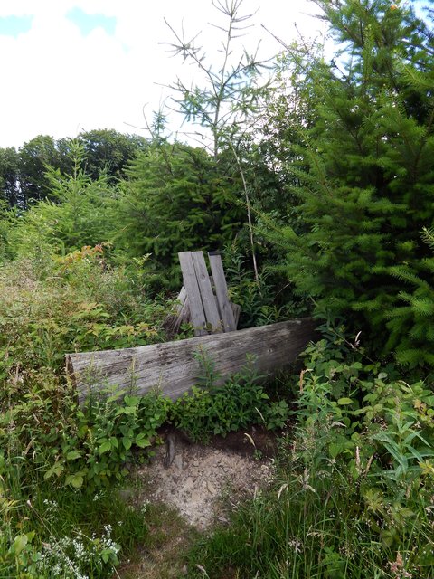Die Bank zum Ausruhen! Mit herrlichen Ausblick! Wo ? Erkundige selbst...