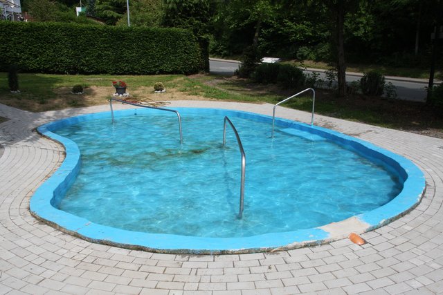Wassertreten im Bergdorf Eisborn