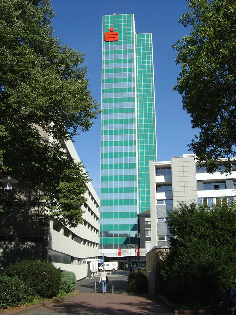 Geliebt, Gehasst, Gesprengt. Die Geschichte des langen Oskar Hagen