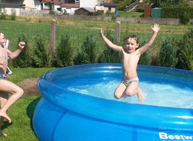 ... völlig losgelöst von der Erde ...