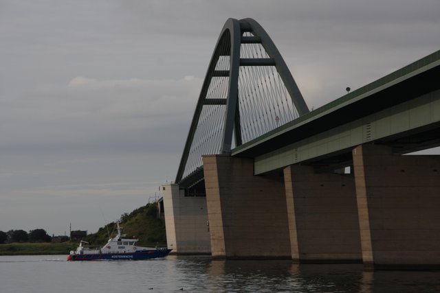 Die Fehmarnsundbücke über die Ostsee
