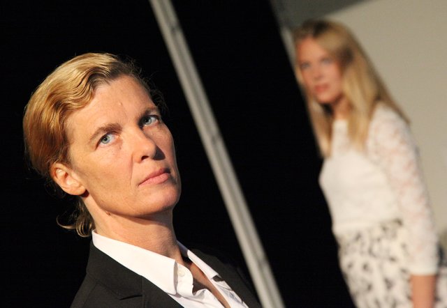 Heinrich Mir Graut Vor Dir Landestheater im Kreis Wesel / Burghofbühne Dinslaken: Heinrich mir