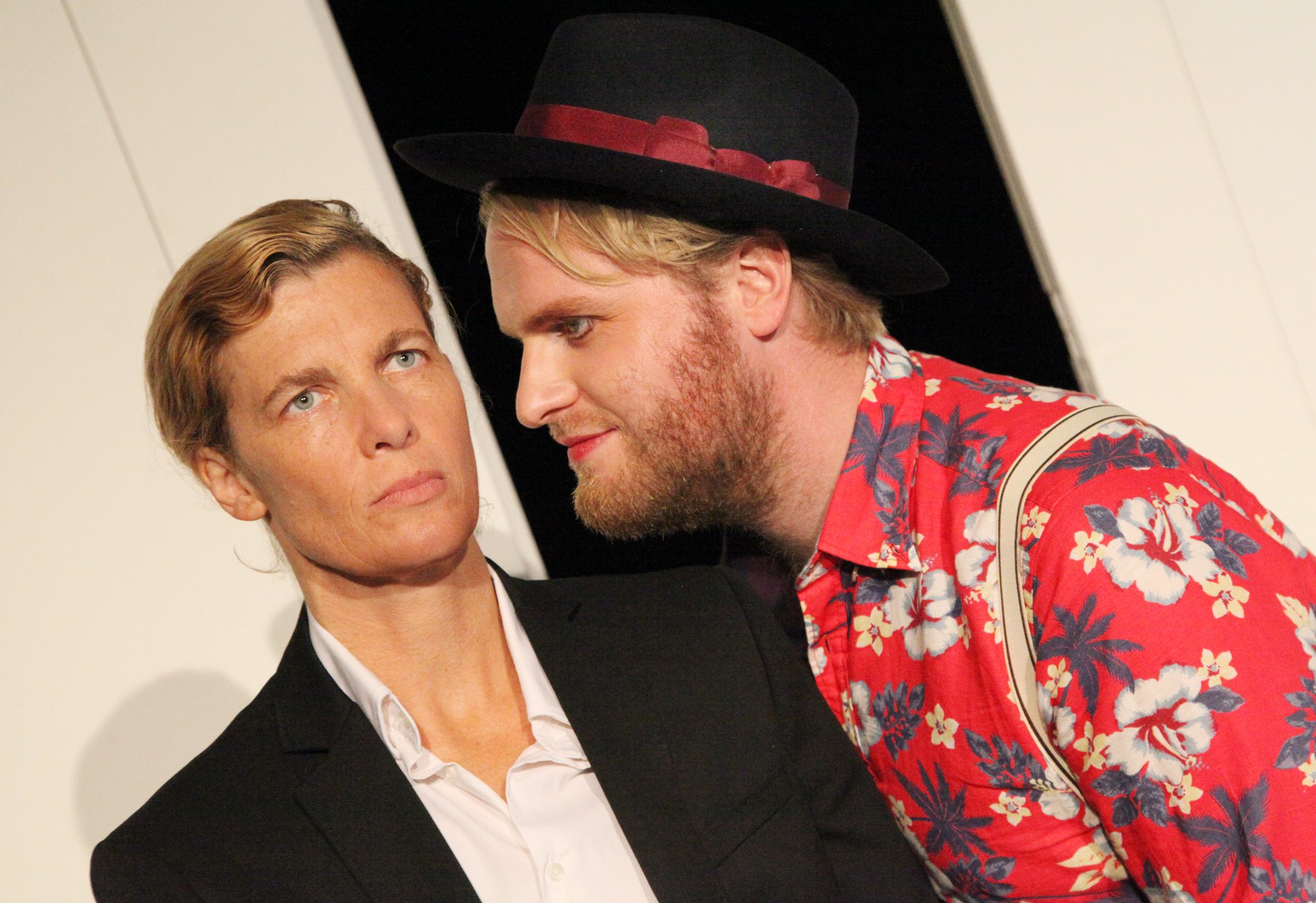 Heinrich Mir Graut Vor Dir Landestheater im Kreis Wesel / Burghofbühne Dinslaken: Heinrich mir