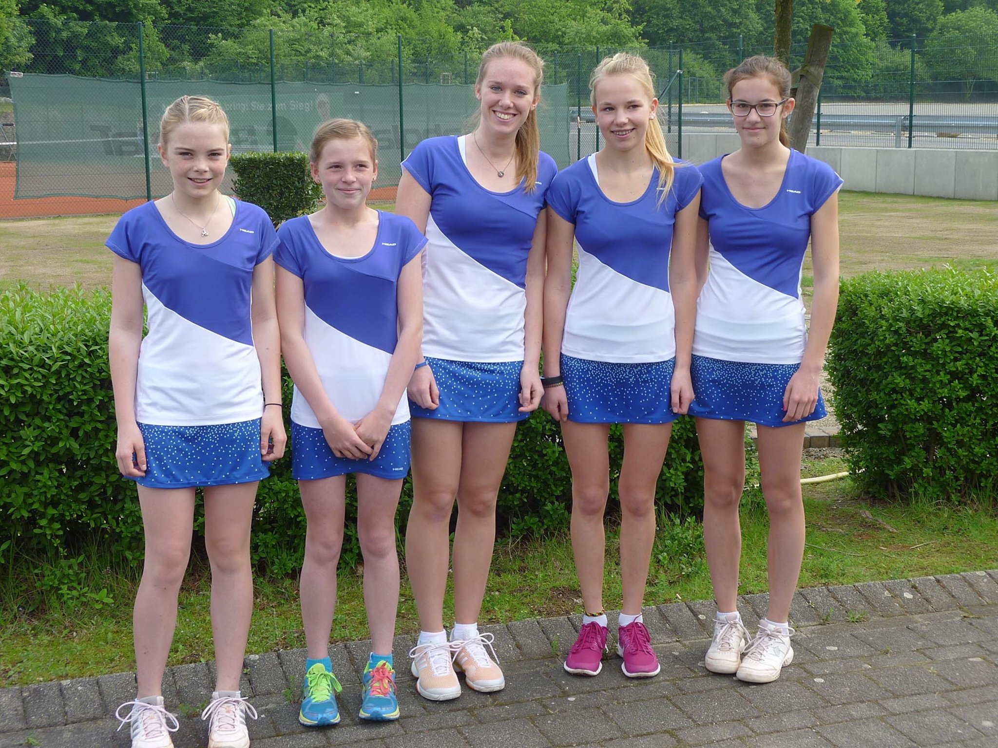 Tennis: U18 Frauen-Team des TC Flüren steigt in die Bezirksliga auf - Wesel