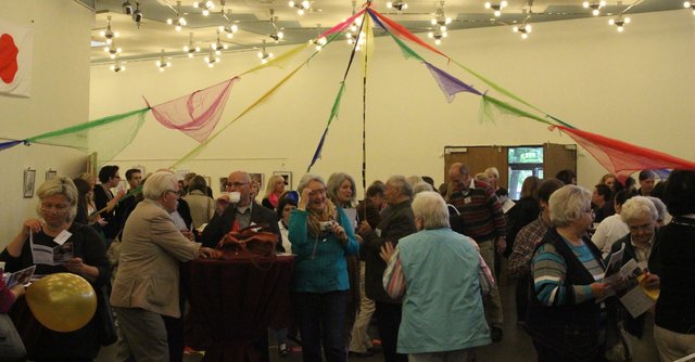 Unser Zirkuszelt aus Menschen....