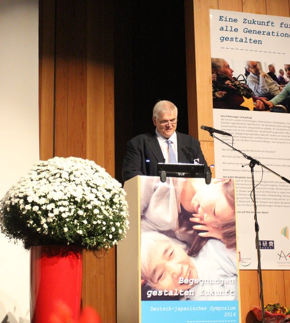 Schirmherr des Symposiums Bürgermeister Hans-Josef Vogel